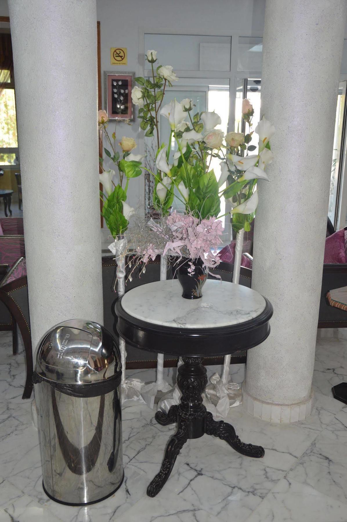 Hotel La Princesse Tunis Bagian luar foto